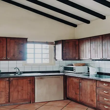 In With A Terrace Dom wakacyjny